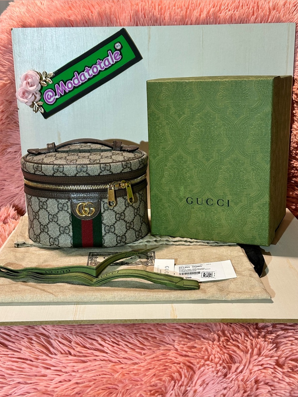 Gucci Beige Monogram mini Vanity Case Ophedia Looks New
